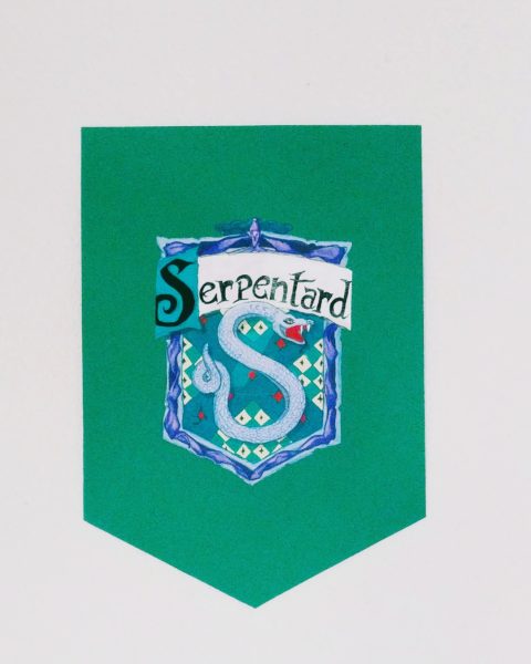 Harry Potter affichage salle de classe blasons Poudlard collège gestion de classe Serpentard
