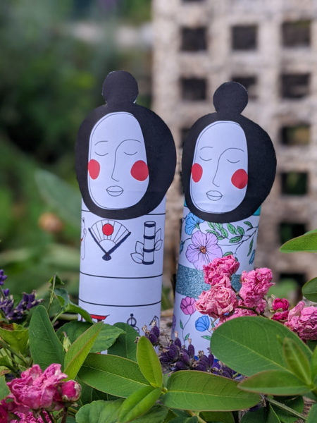 poupée kokeshi à imprimer et à colorier rouleau papier toilette