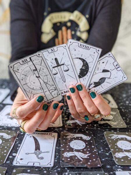 Un jeu de Tarot divinatoire, la cartomancie made in Poudlard